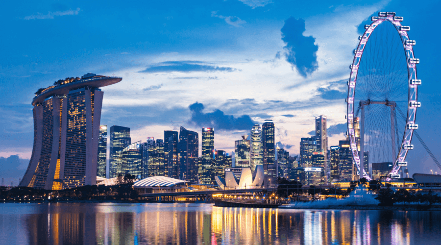 Singapore night - Featured Image - Singapore 3 Day Itinerary - Indica Travel Guide