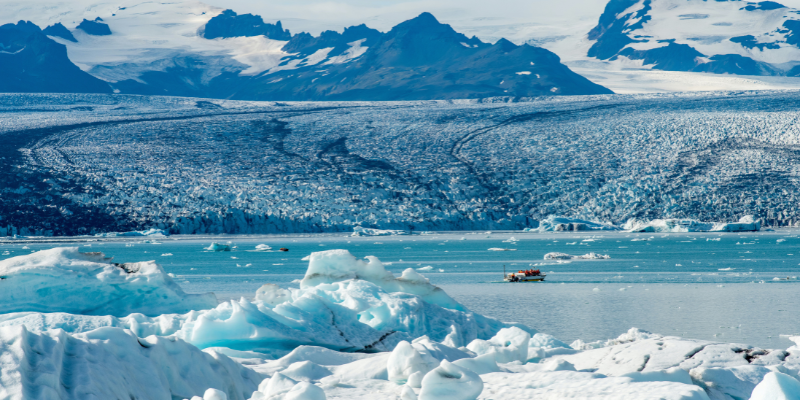 Jokulsarlon Glacier Lagoon - Iceland 7 Day Itinerary Jokulsarlon Glacier Lagoon - Iceland 7 Day Travel Itinerary